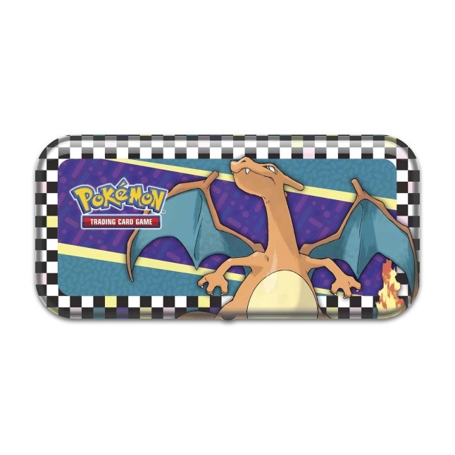 En Pokémon penalhus med et motiv af Charizard.