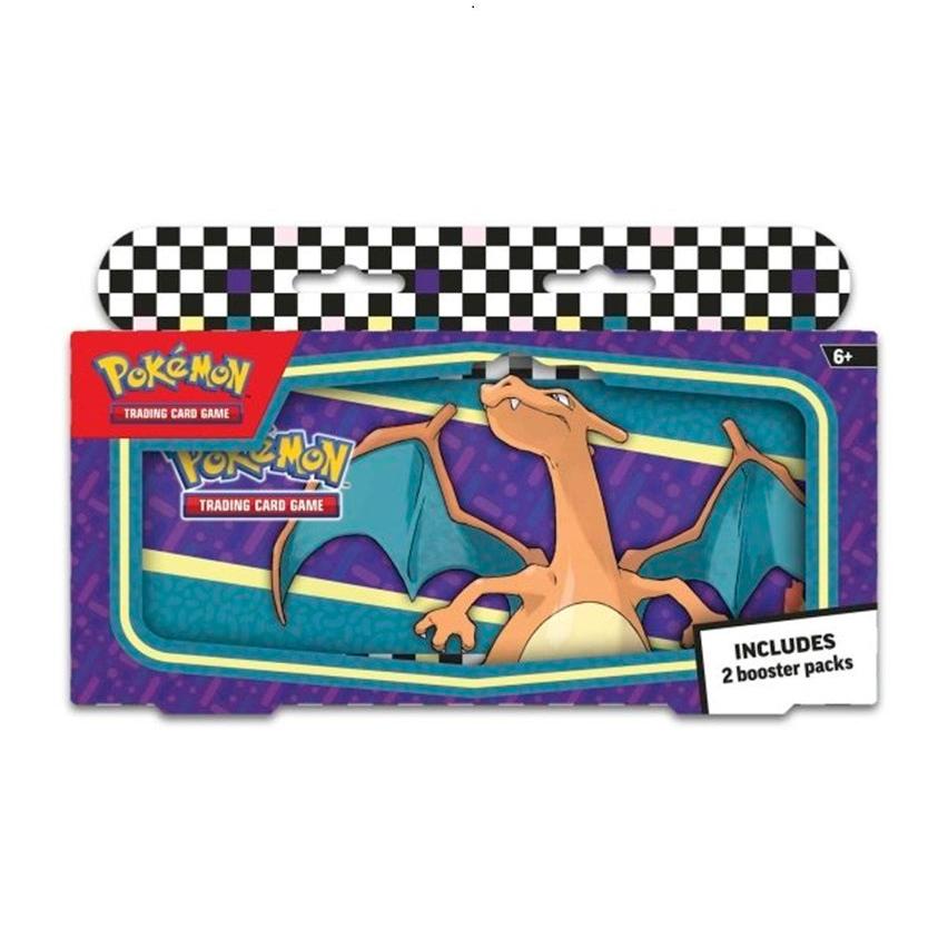 En sej Pokémon penalhus med et motiv af Charizard.