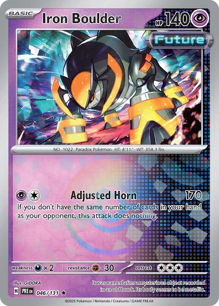 Iron Boulder er rate Reverse Holo kort med Pokeball motiv fra SV08.5 Prismatic Evolutions serien. Kortet har nummer 046/131.