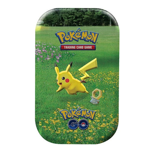 Pokémon Pokémon GO Mini Tin med artwork af Pikachu og Meltan, indeholdende to boosterpakker, en metallic mønt og et kunstkort i en kompakt metaldåse.